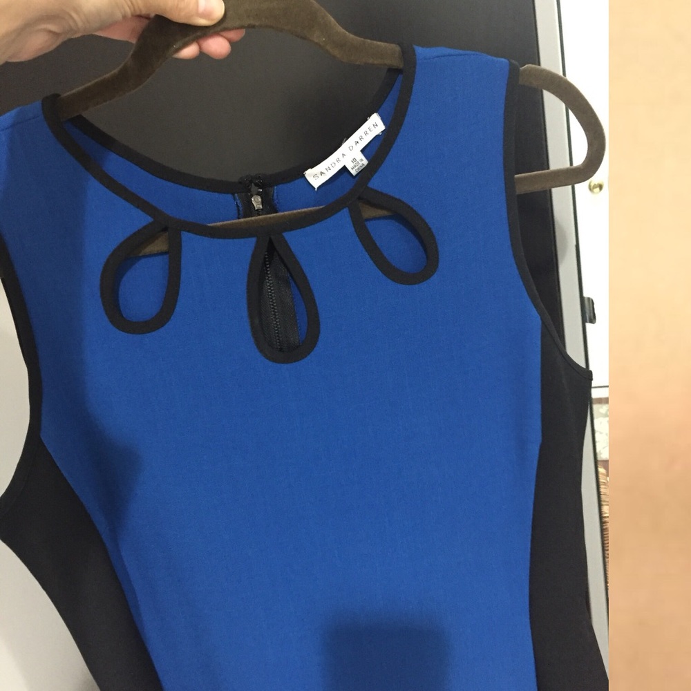 Sandra Darren Color Block Teardrop Cutouts Dress - image 5